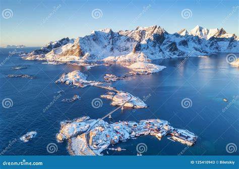 Lofoten eilanden en bruggen
