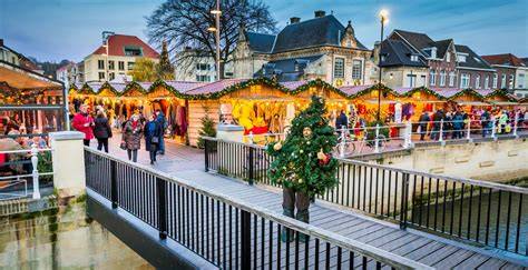 Kerstmarkten in Maastricht en Valkenburg (plattegrond en grotten)
