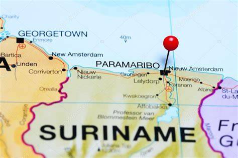 Kaart van Paramaribo en luchthaven Pengel