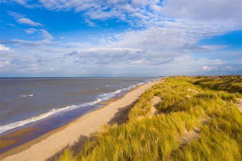kustlijn en duinen bij Bredene
