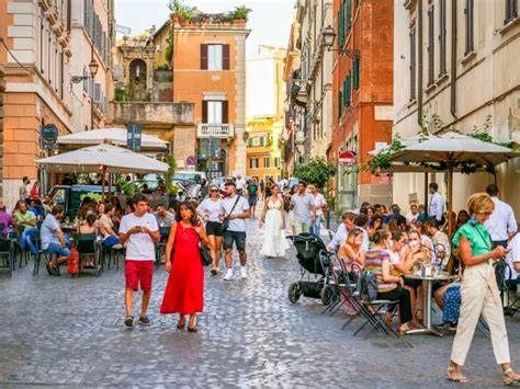 Wandelroutes en cafés in Monti