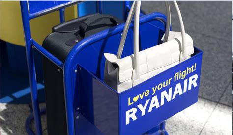 babyuitrusting handbagage Ryanair 45x35x20