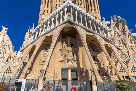 beeld van Sagrada Família en Casa Batlló
