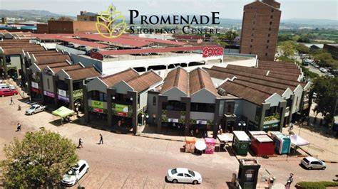 promenade shopping center en zuid-kust