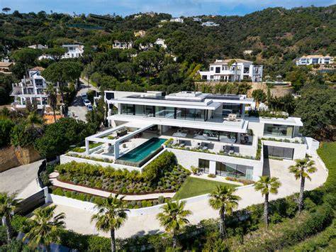 infinity-pool-en-woningen-map