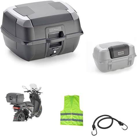 Topkoffers op motorfiets met bagagedrager