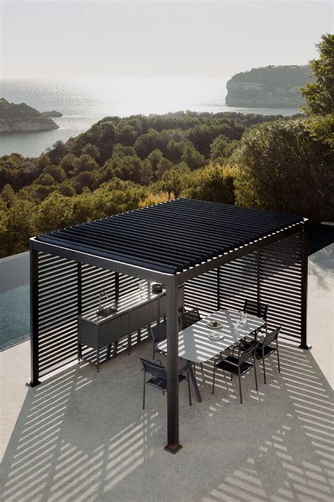 buitenterras en bioclimatische pergola