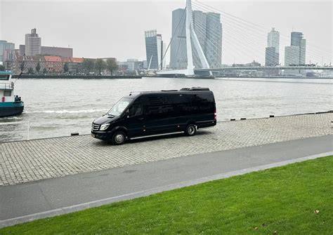minibus huren Schiphol infographics (8 woorden)