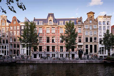 Amsterdam canal house appartement